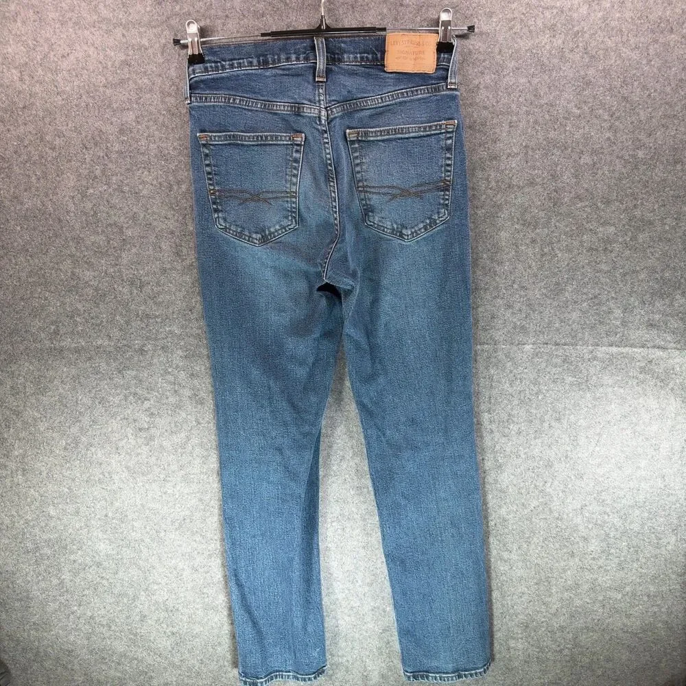 Levi Strauss Signature Athletic Fit Jeans - Medium Wash 30x32